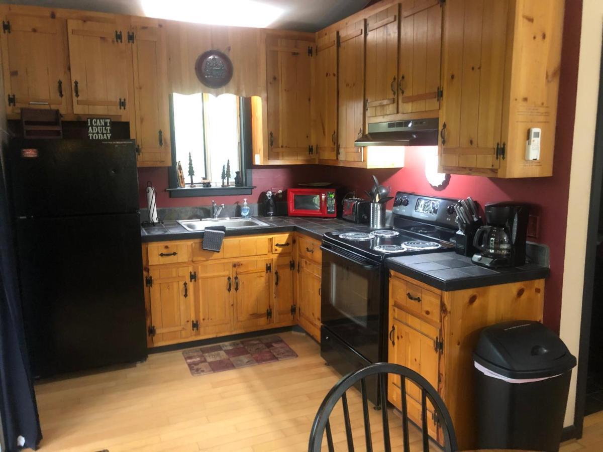 Mountain-Top Cabin Get-Away With Hot Tub And A View Sautee Nacoochee Eksteriør bilde